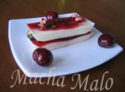 154045348_861f99564f Millefeuille de pana cotta aux cerises sans oeufs sans gluten