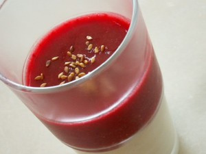 Panacotta à la fraise et au fromage blanc, sans œufs, sans gluten