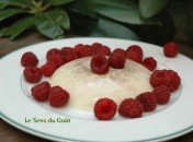 281586166_52f13aff10 Panacotta à la vanille et aux framboises fraiches sans oeufs sans gluten
