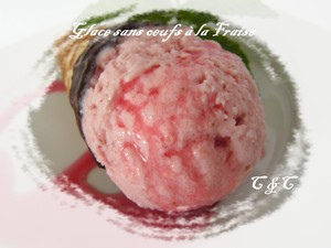 Glace à la fraise sans oeufs