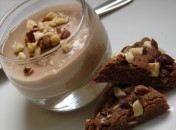 2756810539_65409d5461 Petites crèmes aux bananes, à la purée d’amandes et à la poudre de caroube sans oeufs sans lait sans gluten