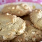 Cookies au chocolat blanc et noix de macadamia