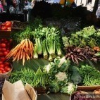 Etal de fruits et légumes Etal de fruits et légumes