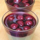 Verrines pistaches griottes