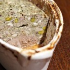Terrine de canard aux noisettes et pistaches