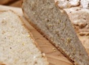 Pain au seigle et aux céréales