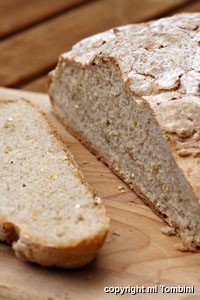 Pain au seigle et aux céréales Pain au seigle et aux céréales