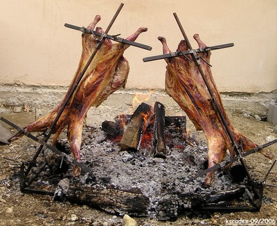 Cordero Al Asador Cordero Al Asador Café Lavinal à Bages, Pauillac, Médoc