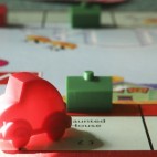 Childs_Monopoly ©Zzubnik CC-BY-30