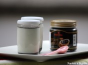 Yaourts à la pâte de sésame noir Yaourts à la pâte de sésame noir