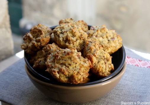 Bouchées jambon fromage parfumées à la sauge - (c) Anne  Papilles et Pupilles