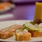 Foie gras de canard au Comté et noix grillées