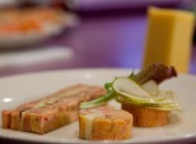 Foie gras de canard au Comté et noix grillées Terrine de foie gras de canard au Comté et noix grillées