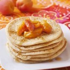 Pancakes à la Fruitée Intense Abricot et poêlées d'abricots