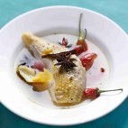 Suprèmes de pintade pochés aux épices
