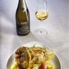 Jarret de veau confit dans le Champagne, échalotes et fleurs de thym
