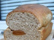 Pain à la purée d'amandes et aux figues Pain à la purée d’amandes et aux figues