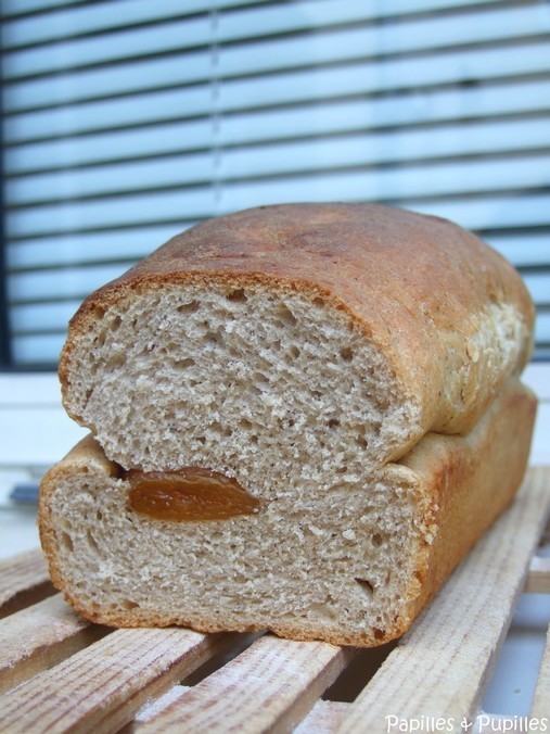 Pain à la purée d'amandes et aux figues Pain à la purée d'amandes et aux figues