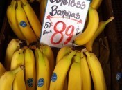 J’aime les bananes parce qu’il n’y a pas d’os dedans