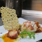Medaillons de lotte et sucette de Parmesan.jpg