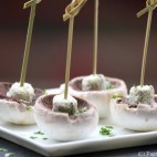Brochettes de champignons de Paris au fromage frais