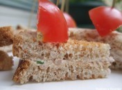 0f85ba0bf7a430ec051243dd13989929 Club sandwich aux rillettes de thon