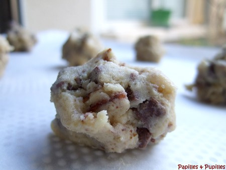 Cookies aux pépites de chocolat et aux noix de pécan Cookies aux pépites de chocolat et aux noix de pécan
