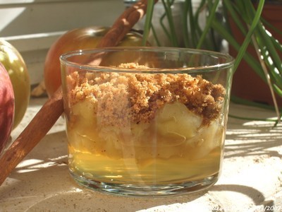Verrine de pommes au pain dépices à lagar agar Verrine de pommes au pain d