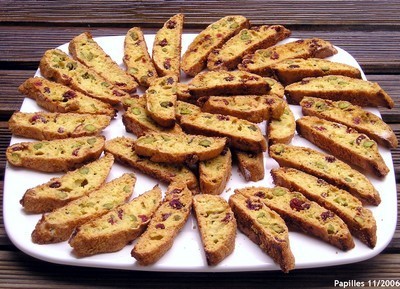 Biscotti aux airelles et aux pistaches Biscottis aux airelles et aux pistaches