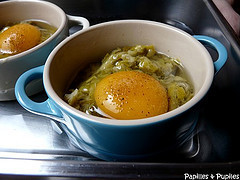 Oeufs cocotte à la fondue de poireaux