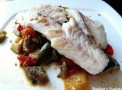 35f1a6bb24edb0bfb41cf8a360de95ee Filets de maigre aux légumes confits, fenouil et huile de cumbava
