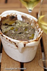 Terrine de canard aux noisettes et pistaches Terrine de canard aux noisettes et pistaches