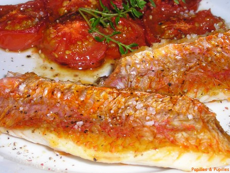 Image Papilles et Pupilles - Filets de rougets aux tomates confites