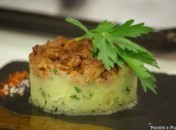 Carbonnade de souris d’agneau à la bière, écrasée de pomme de terre au persil plat Carbonnade de souris d’agneau à la bière, écrasée de pomme de terre au persil plat