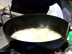 Lotte en train de frire
