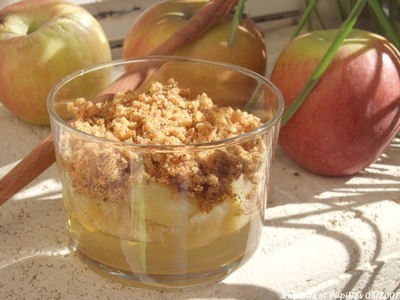 Verrine de pommes au pain dépices à lagar agar Verrine de pommes au pain d