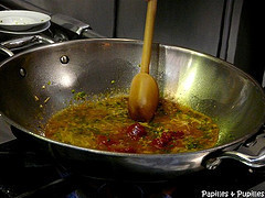 préparation de la sauce aigre douce