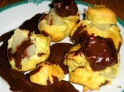 65be57b97440527cd19120328461ea06 Profiteroles poires anis chocolat