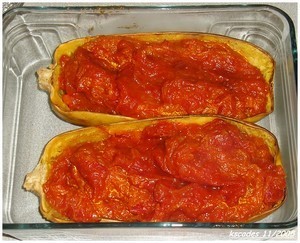 Courge spaghetti en sauce tomate