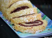 Gâteau roulé à la confiture de fruits rouges Gâteau roulé à la confiture de fruits rouges