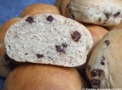 Petits pains au Nutella destructuré ou petits pains au lait d’avoine, purée de noisettes et pépites de chocolat, Petits pains au Nutella destructuré ou petits pains au lait d’avoine, purée de noisettes et pépites de chocolat