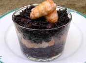 Risotto noir aux queues de langoustines et au fenouil