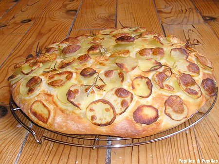 Focaccia pugliese aux pomme de terre Image Papilles et Pupilles - Focaccia pugliese aux pommes de terre