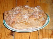 Pain aux châtaignes, aux figues et à l'épeautre Pain aux châtaignes, aux figues et à l’épeautre