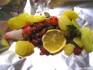 Papillotes de bar (loup) en habit de poivrons