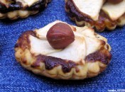 Petits feuilletés pommes et crème de noisettines Petits feuilletés pommes et crème de noisettines