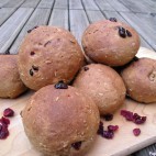 Petits pains aux airelles