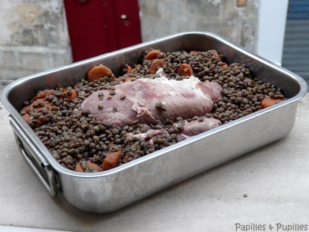 Plat de côte salé aux lentilles