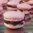 Macarons au sésame noir