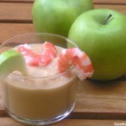 Gaspacho de pommes aux crevettes